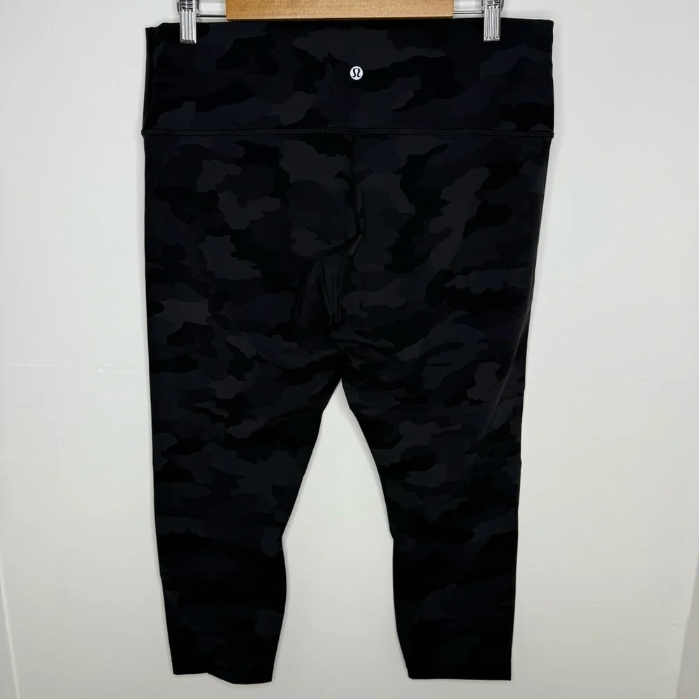 LULULEMON Camo Wunder Under High Rise 23” Crop Leggings